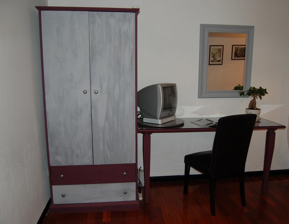 B&B Strasburgo Palermo Buitenkant foto