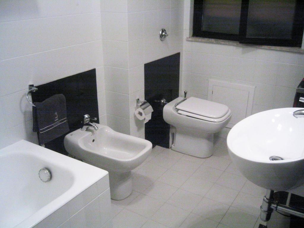 B&B Strasburgo Palermo Buitenkant foto